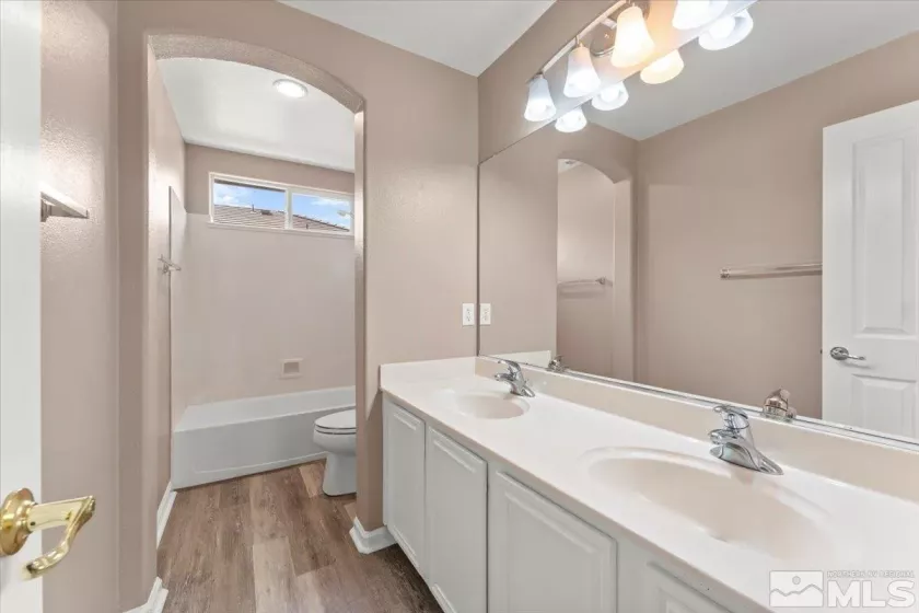 2920 Blue Grouse, Reno, Nevada 89509, 4 Bedrooms Bedrooms, ,3 BathroomsBathrooms,Residential,Residential,Blue Grouse,250005008