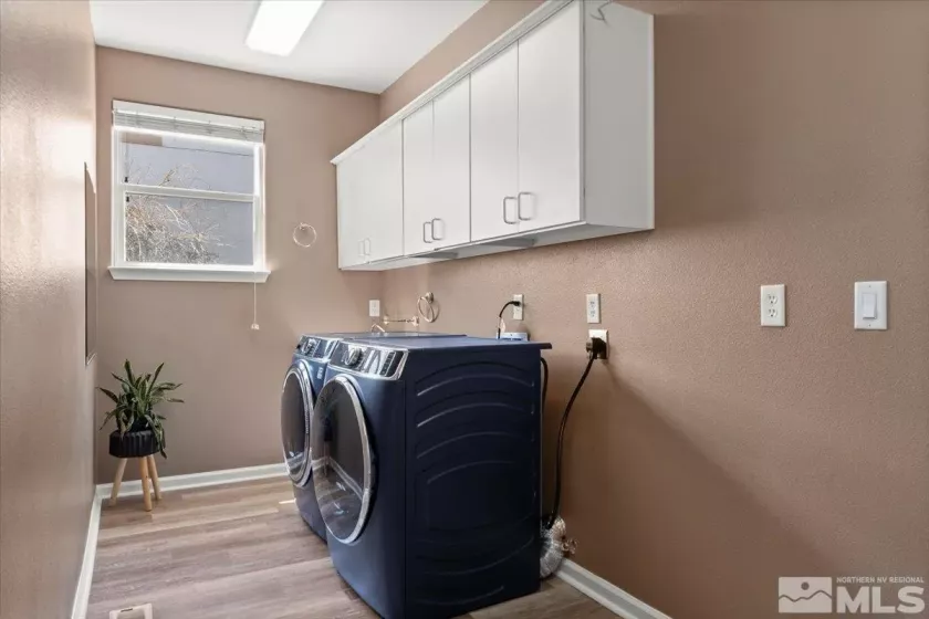 2920 Blue Grouse, Reno, Nevada 89509, 4 Bedrooms Bedrooms, ,3 BathroomsBathrooms,Residential,Residential,Blue Grouse,250005008