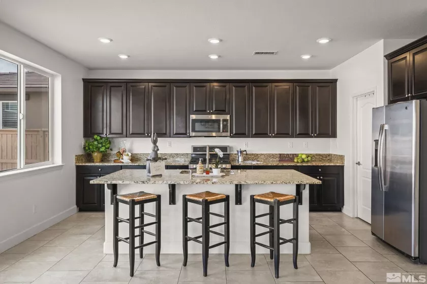9726 Pachuca, Reno, Nevada 89521, 3 Bedrooms Bedrooms, ,3 BathroomsBathrooms,Residential,Residential,Pachuca,250004261