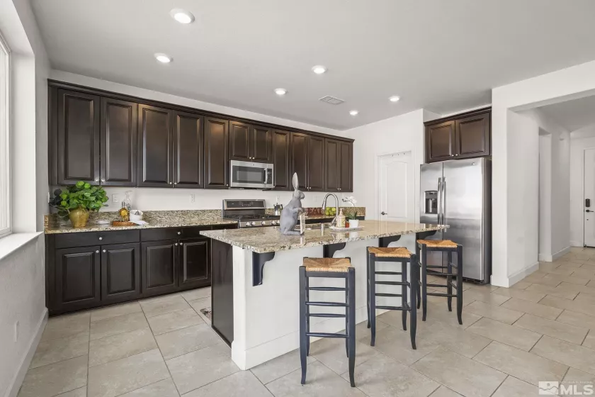 9726 Pachuca, Reno, Nevada 89521, 3 Bedrooms Bedrooms, ,3 BathroomsBathrooms,Residential,Residential,Pachuca,250004261