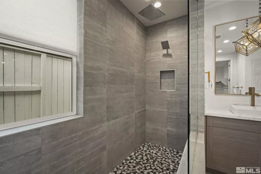 605 Braided Rope, Reno, Nevada 89511, 2 Bedrooms Bedrooms, ,3 BathroomsBathrooms,Residential,Residential,Braided Rope,250004255