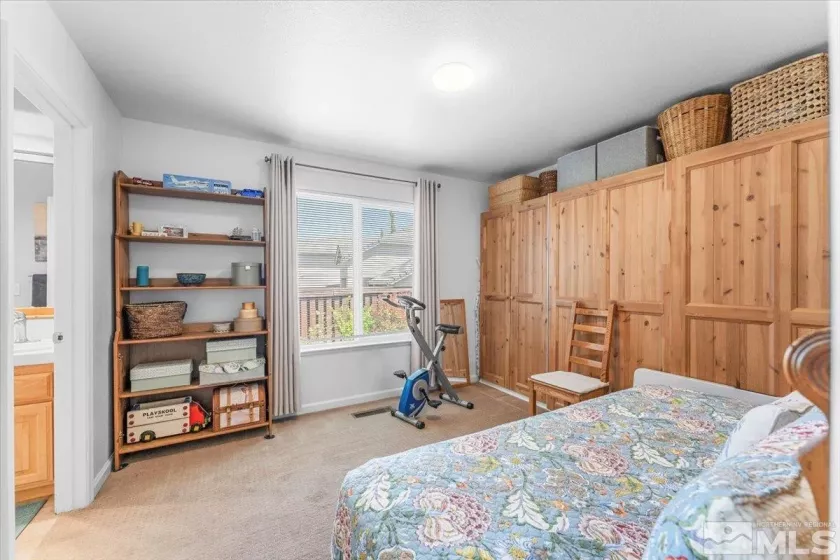 5024 Albuquerque, Reno, Nevada 89511, 4 Bedrooms Bedrooms, ,3 BathroomsBathrooms,Residential,Residential,Albuquerque,250005268