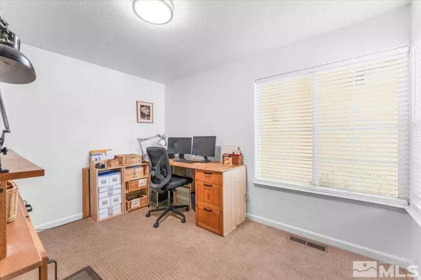5024 Albuquerque, Reno, Nevada 89511, 4 Bedrooms Bedrooms, ,3 BathroomsBathrooms,Residential,Residential,Albuquerque,250005268
