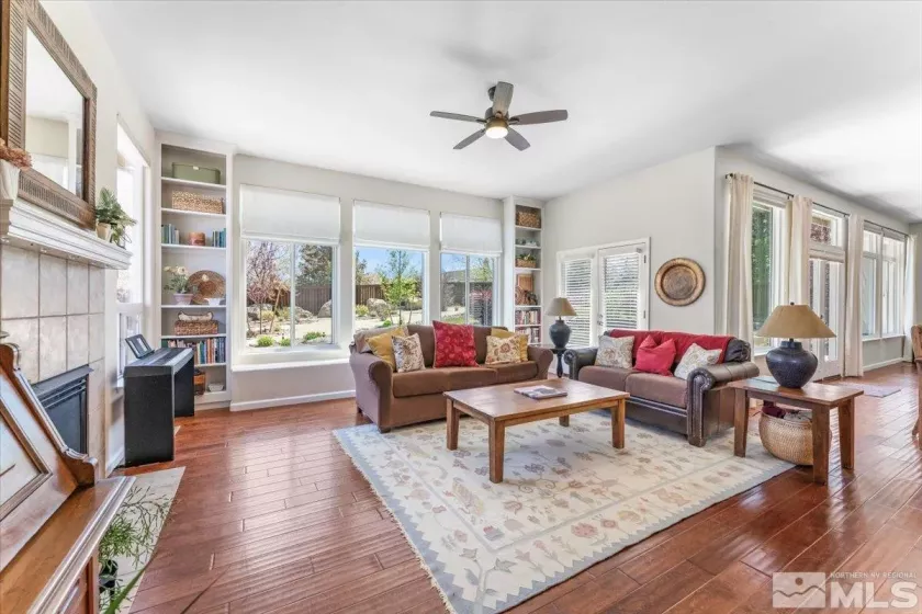 5024 Albuquerque, Reno, Nevada 89511, 4 Bedrooms Bedrooms, ,3 BathroomsBathrooms,Residential,Residential,Albuquerque,250005268