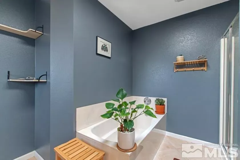 3920 7Th, Reno, Nevada 89503, 4 Bedrooms Bedrooms, ,3 BathroomsBathrooms,Residential,Residential,7Th,250004296
