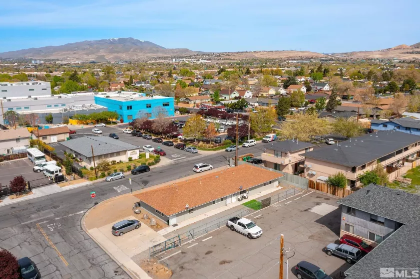 2580 E, Sparks, Nevada 89431, ,Residential Income,Residential,E,250005600