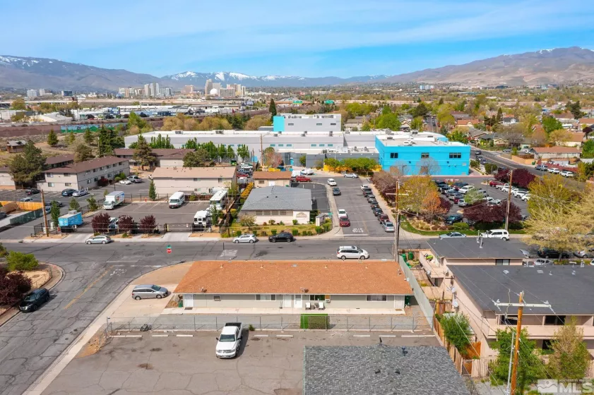 2580 E, Sparks, Nevada 89431, ,Residential Income,Residential,E,250005600