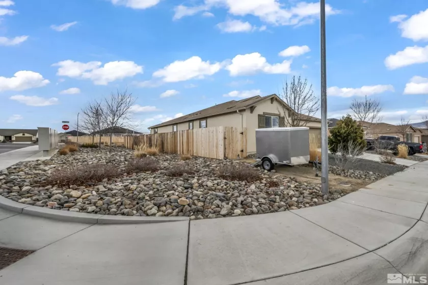 1112 Monument Peak, Carson City, Nevada 89701, 4 Bedrooms Bedrooms, ,3 BathroomsBathrooms,Residential,Residential,Monument Peak,250001314