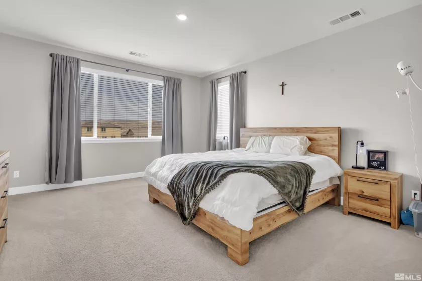 2078 Neuer, Sparks, Nevada 89436, 3 Bedrooms Bedrooms, ,3 BathroomsBathrooms,Residential,Residential,Neuer,250003074