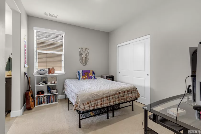 2078 Neuer, Sparks, Nevada 89436, 3 Bedrooms Bedrooms, ,3 BathroomsBathrooms,Residential,Residential,Neuer,250003074