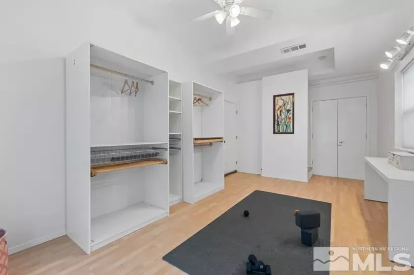 543 California, Reno, Nevada 89509, 5 Bedrooms Bedrooms, ,4 BathroomsBathrooms,Residential,Residential,California,250004488