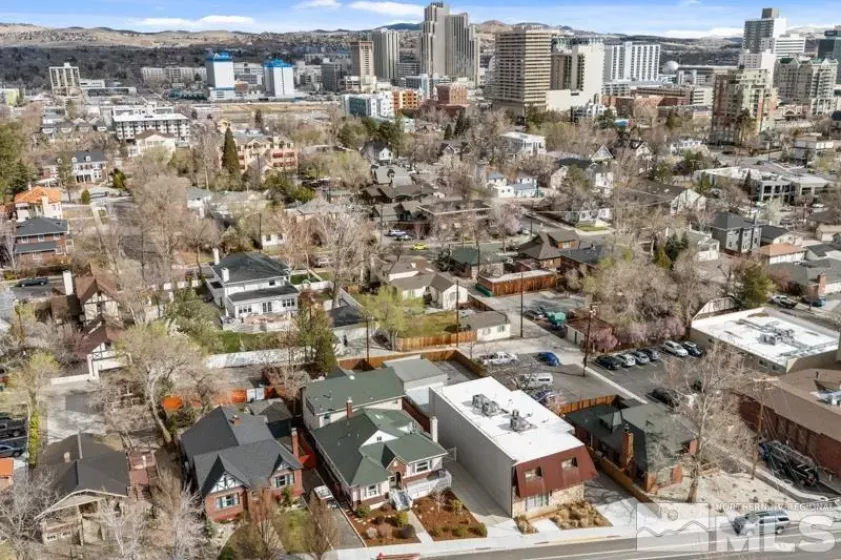 543 California, Reno, Nevada 89509, 5 Bedrooms Bedrooms, ,4 BathroomsBathrooms,Residential,Residential,California,250004488