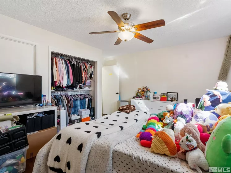 1879 Kings Canyon, Carson City, Nevada 89703, 5 Bedrooms Bedrooms, ,3 BathroomsBathrooms,Residential,Residential,Kings Canyon,250004352