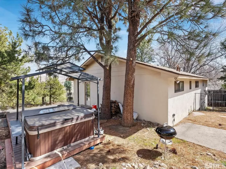 1879 Kings Canyon, Carson City, Nevada 89703, 5 Bedrooms Bedrooms, ,3 BathroomsBathrooms,Residential,Residential,Kings Canyon,250004352