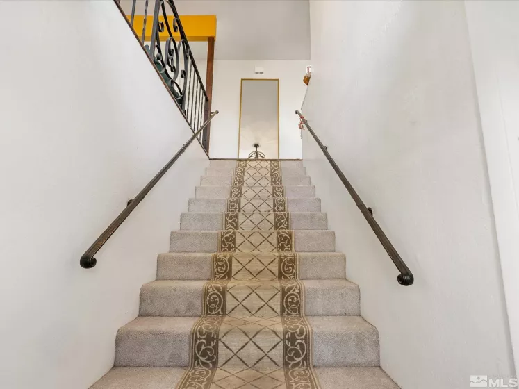 1879 Kings Canyon, Carson City, Nevada 89703, 5 Bedrooms Bedrooms, ,3 BathroomsBathrooms,Residential,Residential,Kings Canyon,250004352