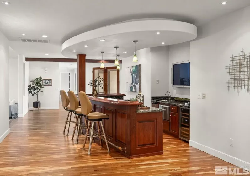 2185 Kinney, Reno, Nevada 89511, 5 Bedrooms Bedrooms, ,8 BathroomsBathrooms,Residential,Residential,Kinney,250003125