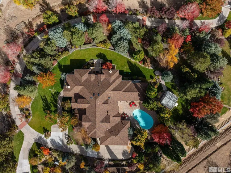 2185 Kinney, Reno, Nevada 89511, 5 Bedrooms Bedrooms, ,8 BathroomsBathrooms,Residential,Residential,Kinney,250003125