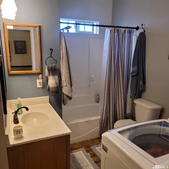 3860 Edwards, Fallon, Nevada 89406, 3 Bedrooms Bedrooms, ,3 BathroomsBathrooms,Residential,Residential,Edwards,240014725