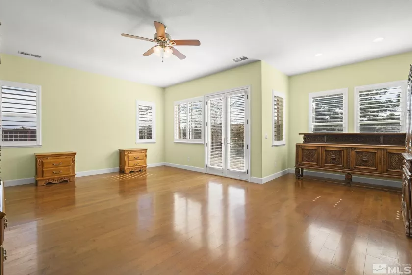 15355 Redmond, Reno, Nevada 89511, 4 Bedrooms Bedrooms, ,4 BathroomsBathrooms,Residential,Residential,Redmond,250004795