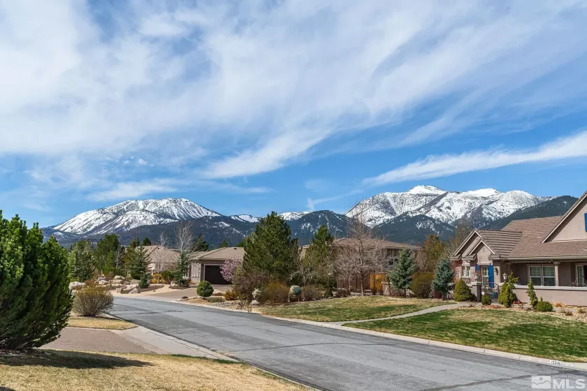 15355 Redmond, Reno, Nevada 89511, 4 Bedrooms Bedrooms, ,4 BathroomsBathrooms,Residential,Residential,Redmond,250004795