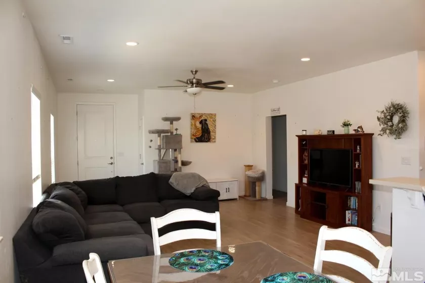1332 Serenity, Fernley, Nevada 89408, 3 Bedrooms Bedrooms, ,2 BathroomsBathrooms,Residential,Residential,Serenity,250004235