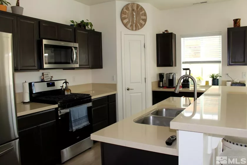 1332 Serenity, Fernley, Nevada 89408, 3 Bedrooms Bedrooms, ,2 BathroomsBathrooms,Residential,Residential,Serenity,250004235