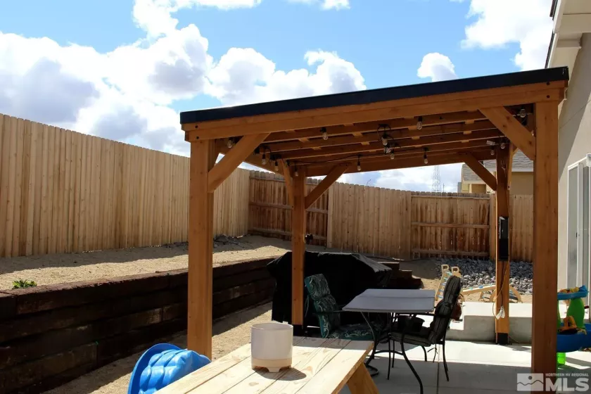 1332 Serenity, Fernley, Nevada 89408, 3 Bedrooms Bedrooms, ,2 BathroomsBathrooms,Residential,Residential,Serenity,250004235