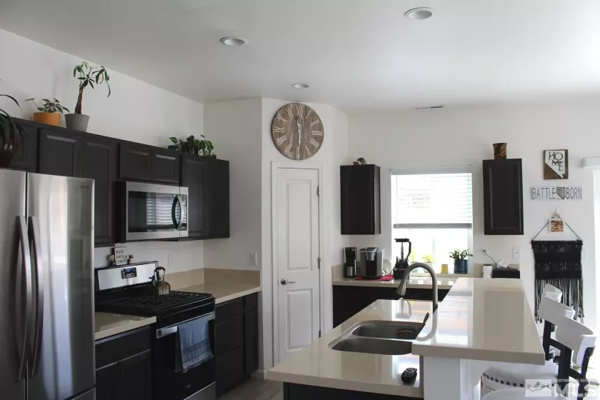 1332 Serenity, Fernley, Nevada 89408, 3 Bedrooms Bedrooms, ,2 BathroomsBathrooms,Residential,Residential,Serenity,250004235