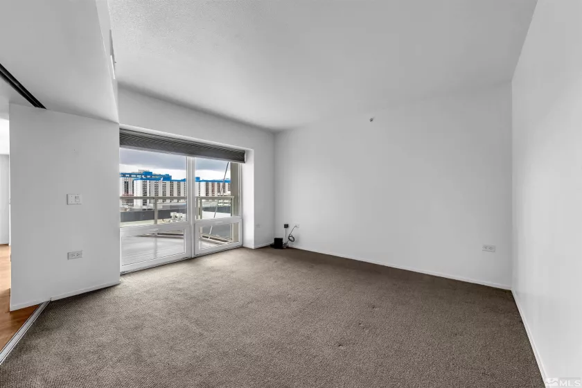 255 Sierra, Reno, Nevada 89501, 1 Bedroom Bedrooms, ,2 BathroomsBathrooms,Residential,Residential,Sierra,250003859