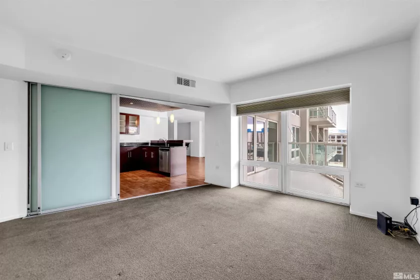 255 Sierra, Reno, Nevada 89501, 1 Bedroom Bedrooms, ,2 BathroomsBathrooms,Residential,Residential,Sierra,250003859