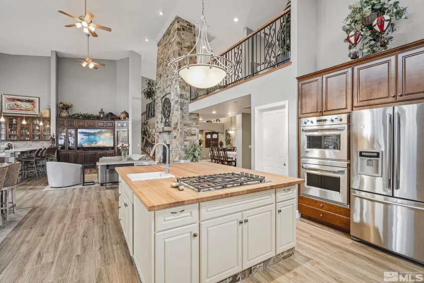 14245 Prairie Flower, Reno, Nevada 89511, 4 Bedrooms Bedrooms, ,4 BathroomsBathrooms,Residential,Residential,Prairie Flower,250005434