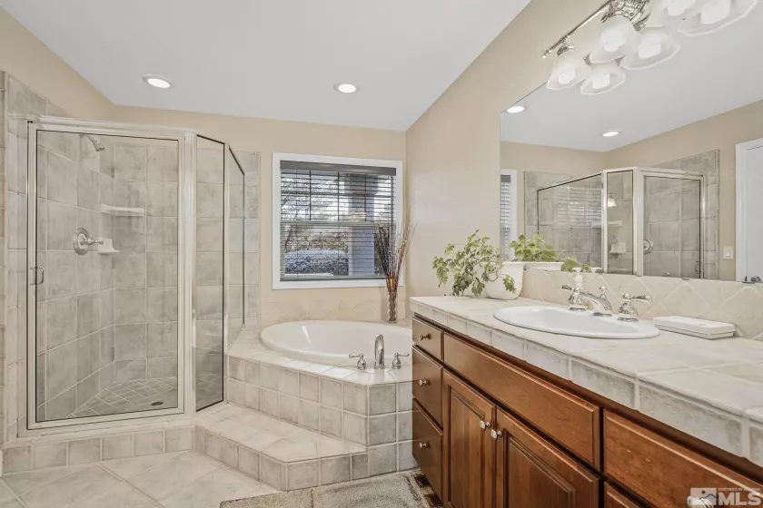 14245 Prairie Flower, Reno, Nevada 89511, 4 Bedrooms Bedrooms, ,4 BathroomsBathrooms,Residential,Residential,Prairie Flower,250005434