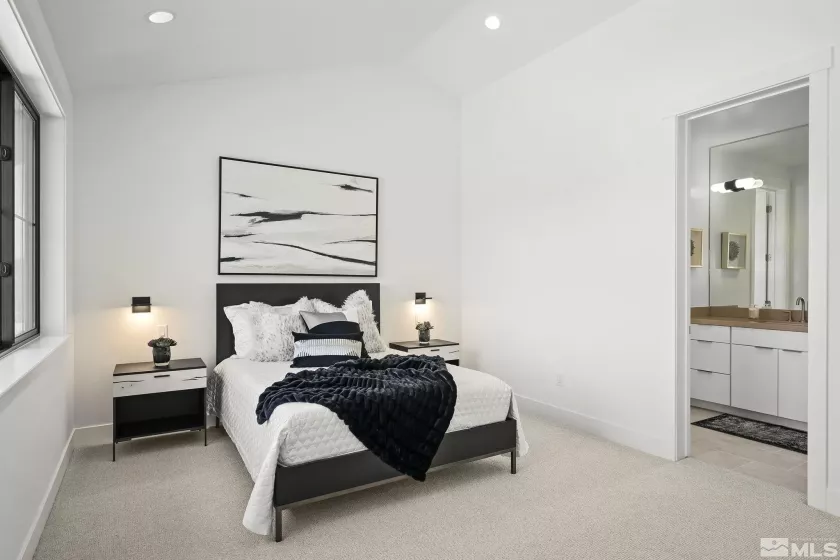 4060 Goodsell, Reno, Nevada 89523, 5 Bedrooms Bedrooms, ,5 BathroomsBathrooms,Residential,Residential,Goodsell,250003210