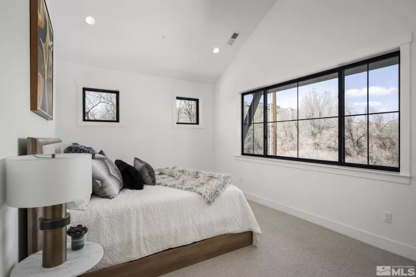 4060 Goodsell, Reno, Nevada 89523, 5 Bedrooms Bedrooms, ,5 BathroomsBathrooms,Residential,Residential,Goodsell,250003210