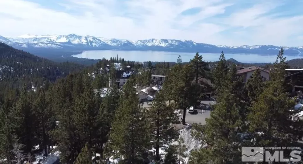 739 Bigler, Stateline, Nevada 89449, 1 Bedroom Bedrooms, ,1 BathroomBathrooms,Residential,Residential,Bigler,250002574