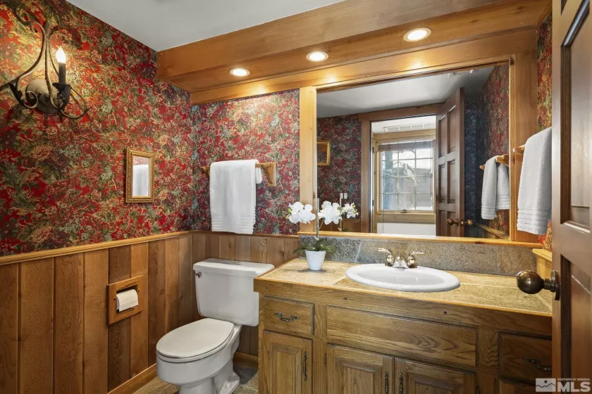 929 Northwood, Incline Village, Nevada 89451, 3 Bedrooms Bedrooms, ,4 BathroomsBathrooms,Residential,Residential,Northwood,250004358