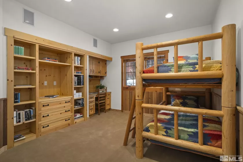 929 Northwood, Incline Village, Nevada 89451, 3 Bedrooms Bedrooms, ,4 BathroomsBathrooms,Residential,Residential,Northwood,250004358