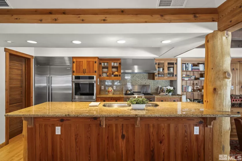 929 Northwood, Incline Village, Nevada 89451, 3 Bedrooms Bedrooms, ,4 BathroomsBathrooms,Residential,Residential,Northwood,250004358