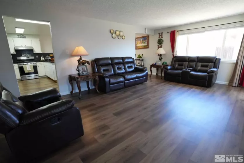 2733 Baker, Carson City, Nevada 89701, 3 Bedrooms Bedrooms, ,2 BathroomsBathrooms,Residential,Residential,Baker,250004193