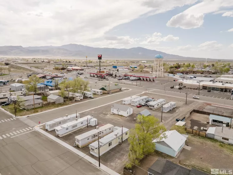 64 7th, Battle Mountain, Nevada 89820, ,Commercial Sale,Residential,7th,240011164