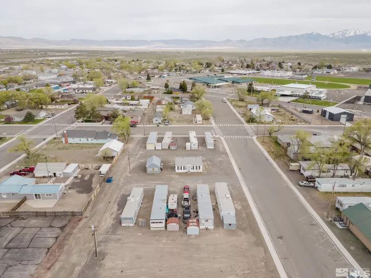 64 7th, Battle Mountain, Nevada 89820, ,Commercial Sale,Residential,7th,240011164