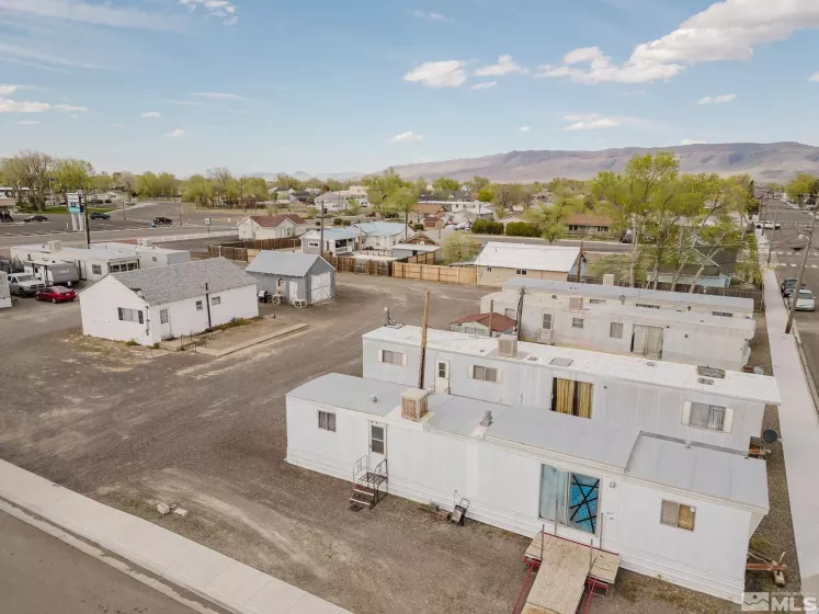 64 7th, Battle Mountain, Nevada 89820, ,Commercial Sale,Residential,7th,240011164