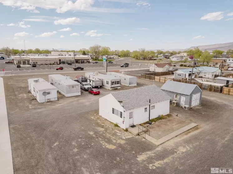 64 7th, Battle Mountain, Nevada 89820, ,Commercial Sale,Residential,7th,240011164