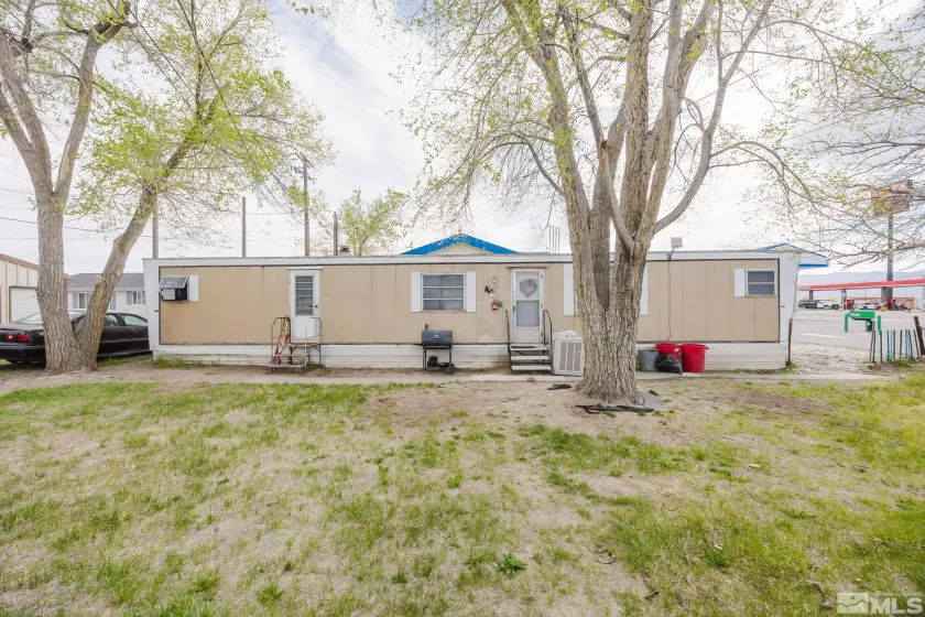 64 7th, Battle Mountain, Nevada 89820, ,Commercial Sale,Residential,7th,240011164