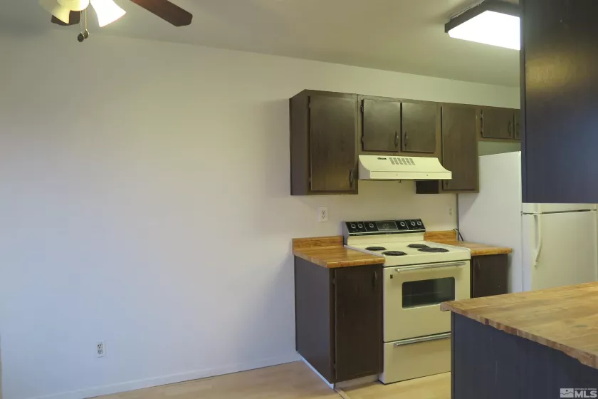 3921 Clear Acre, Reno, Nevada 89512, 1 Bedroom Bedrooms, ,1 BathroomBathrooms,Residential,Residential,Clear Acre,250000102
