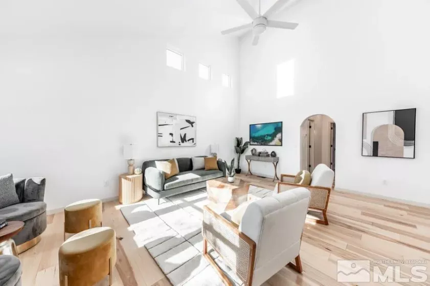 615 John Fremont, Reno, Nevada 89509, 3 Bedrooms Bedrooms, ,4 BathroomsBathrooms,Residential,Residential,John Fremont,250004322