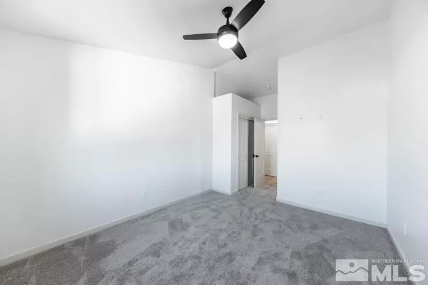 615 John Fremont, Reno, Nevada 89509, 3 Bedrooms Bedrooms, ,4 BathroomsBathrooms,Residential,Residential,John Fremont,250004322