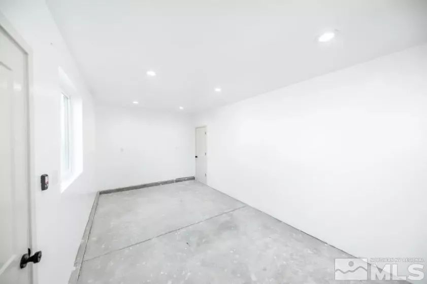 615 John Fremont, Reno, Nevada 89509, 3 Bedrooms Bedrooms, ,4 BathroomsBathrooms,Residential,Residential,John Fremont,250004322
