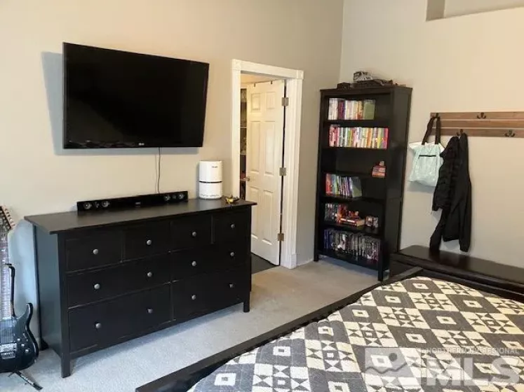 100 Wintercrest, Verdi, Nevada 89439, 4 Bedrooms Bedrooms, ,2 BathroomsBathrooms,Residential,Residential,Wintercrest,250003623