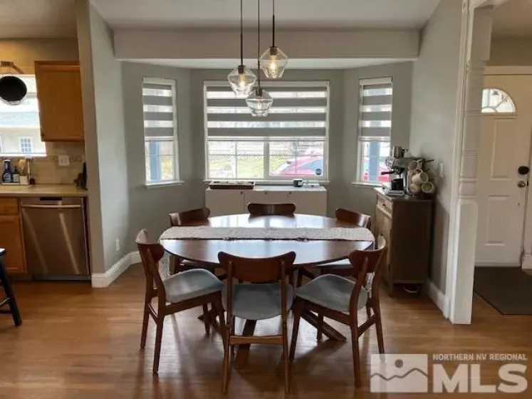 100 Wintercrest, Verdi, Nevada 89439, 4 Bedrooms Bedrooms, ,2 BathroomsBathrooms,Residential,Residential,Wintercrest,250003623